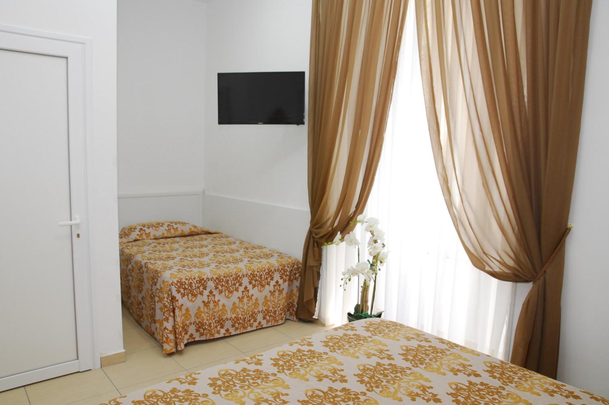 Albergo Casablanca Наполи Екстериор снимка